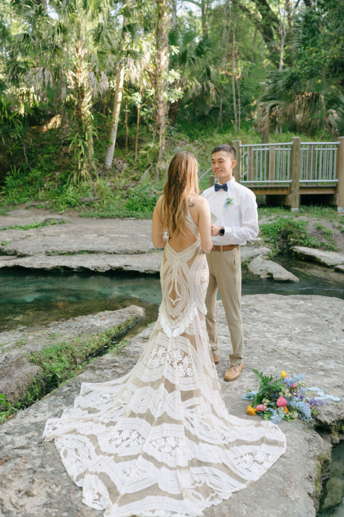 Intimate elopement at Kelly Park Springs in Florida