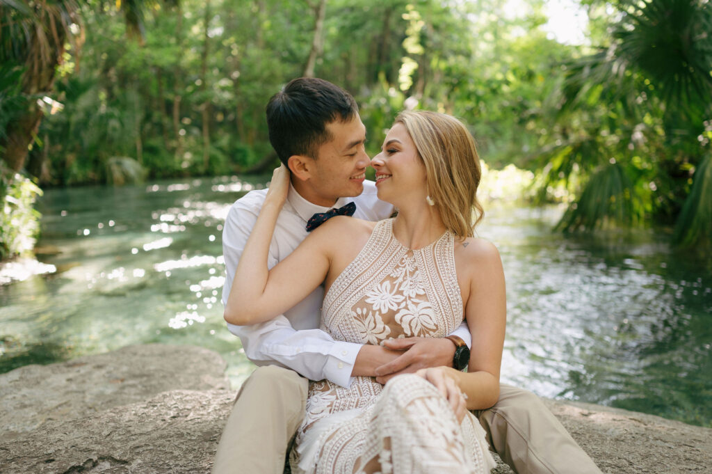 Intimate elopement at Kelly Park Springs in Florida