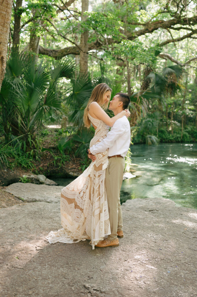 Intimate elopement at Kelly Park Springs in Florida