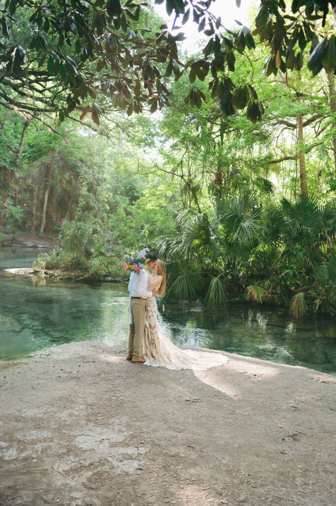 Intimate elopement at Kelly Park Springs in Florida